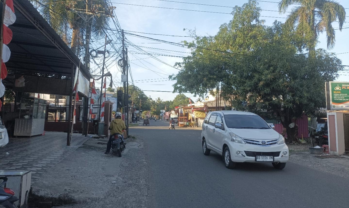 20251013-Kondisi-Jalan-Watampone