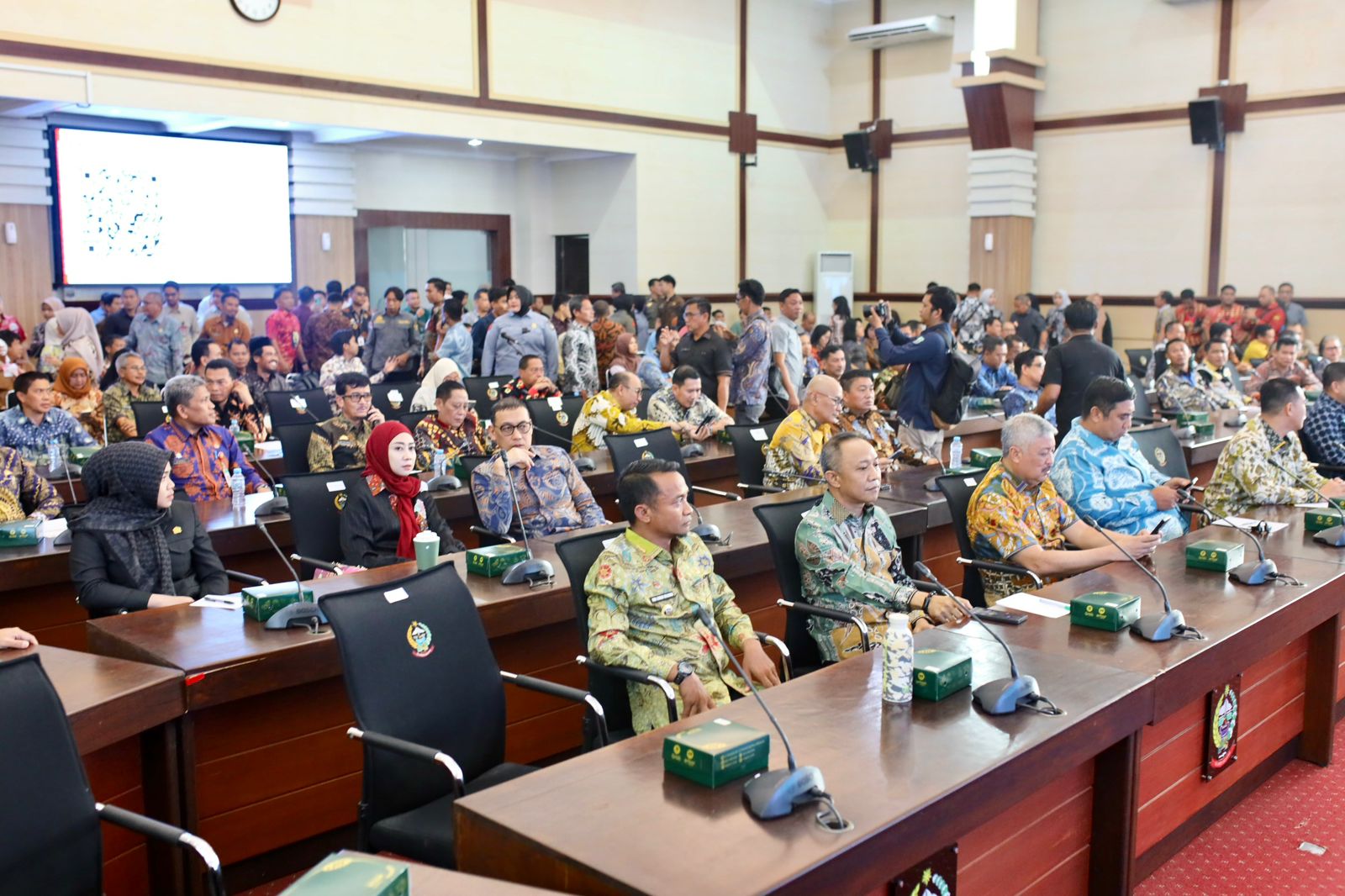 WhatsApp-Image-2025-10-16-at-11.44.19